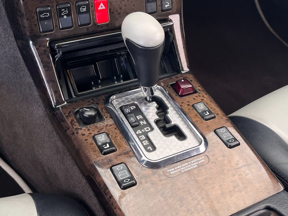2002 Mercedes-Benz SL-Class