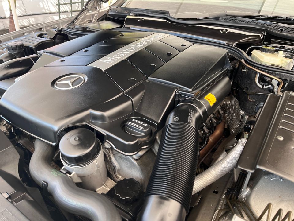 2002 Mercedes-Benz SL-Class