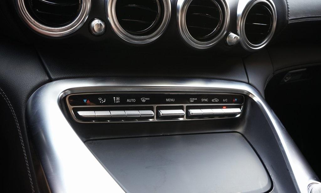 2017 Mercedes-Benz AMG   GT
