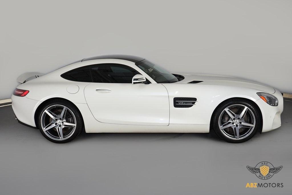 2017 Mercedes-Benz AMG   GT