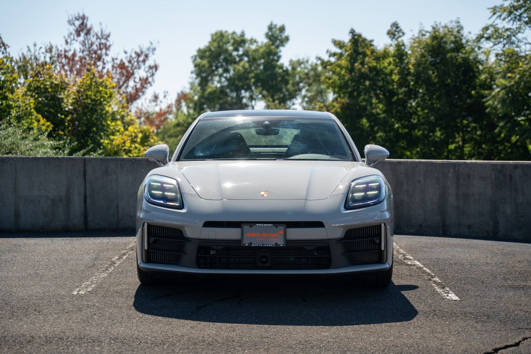 2025 Porsche Panamera