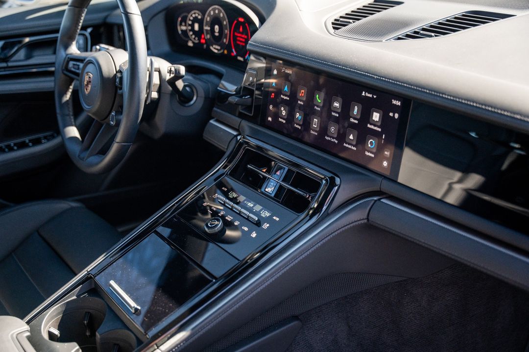 2025 Porsche Panamera
