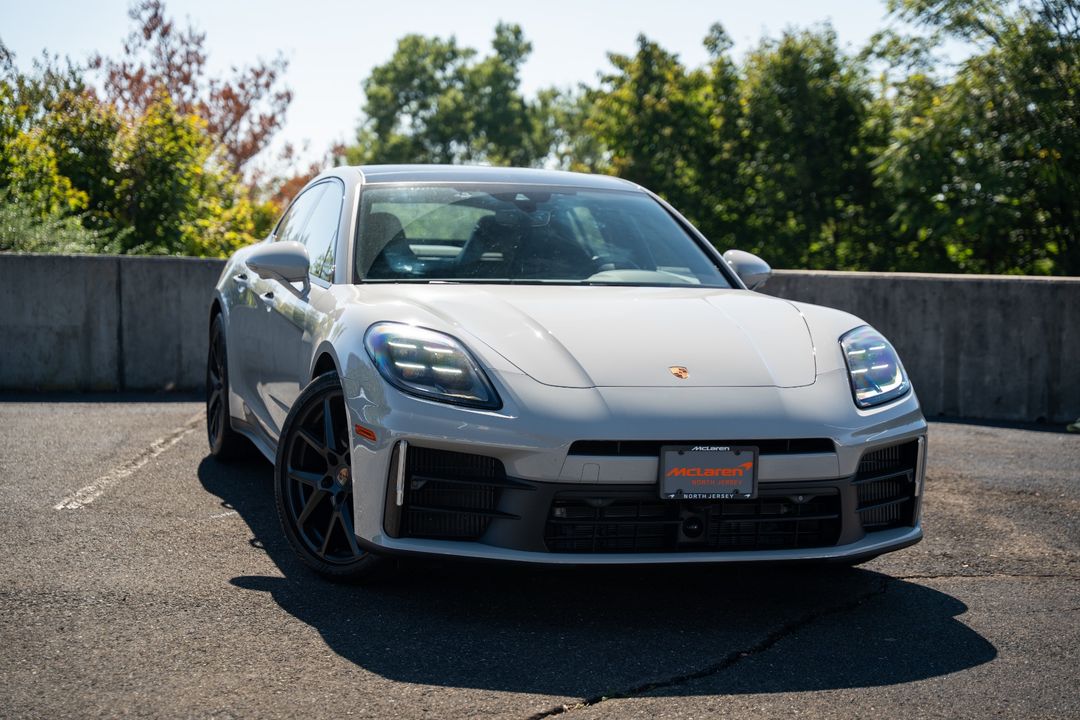 2025 Porsche Panamera