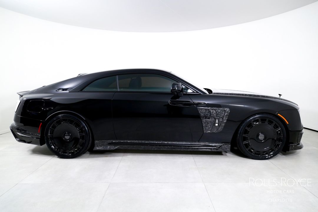 2025 Rolls-Royce Black Badge Spectre