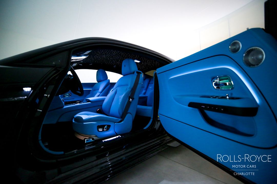 2025 Rolls-Royce Black Badge Spectre