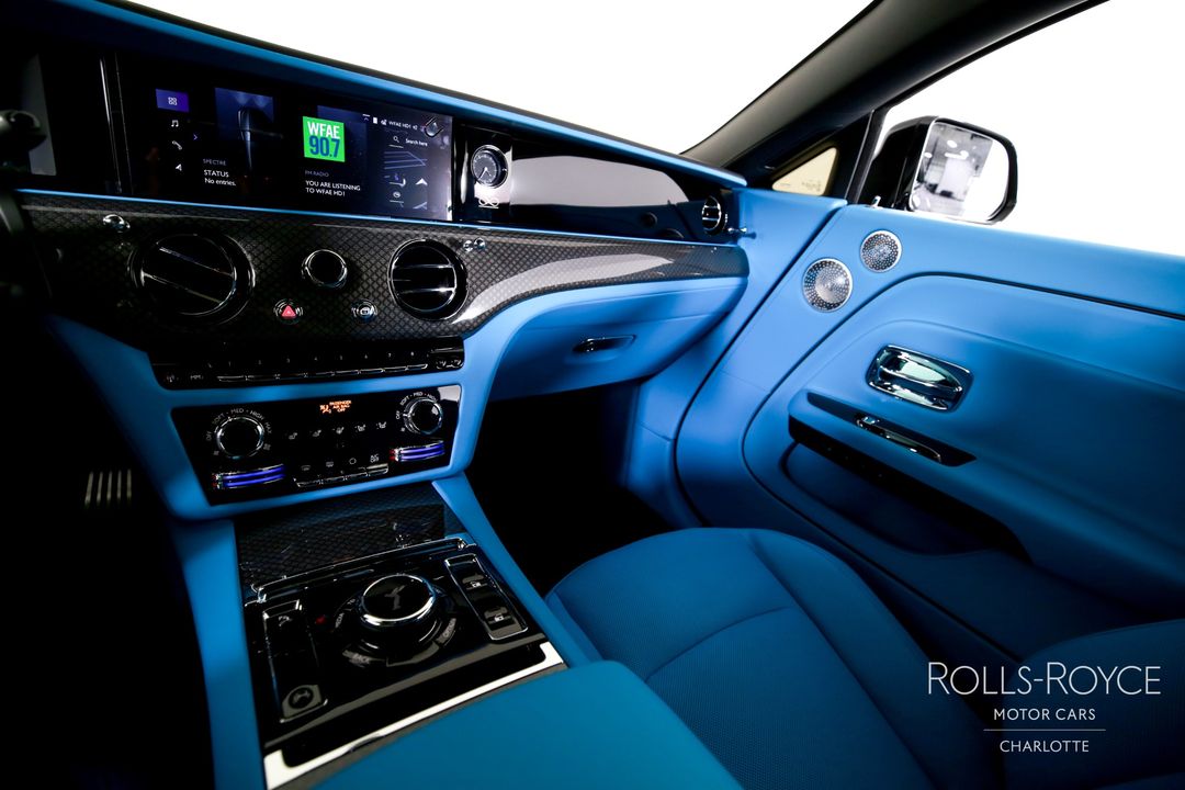 2025 Rolls-Royce Black Badge Spectre