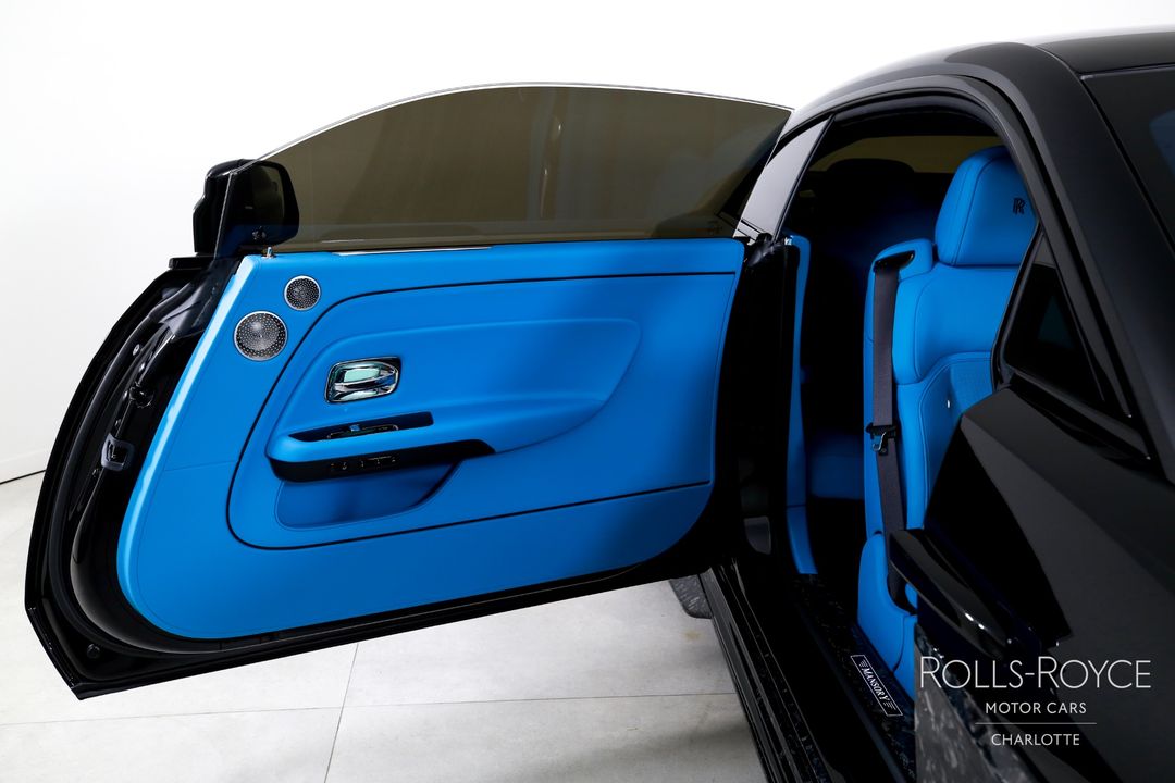 2025 Rolls-Royce Black Badge Spectre