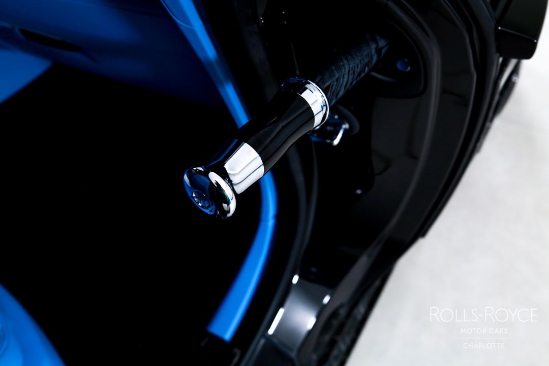 2025 Rolls-Royce Black Badge Spectre