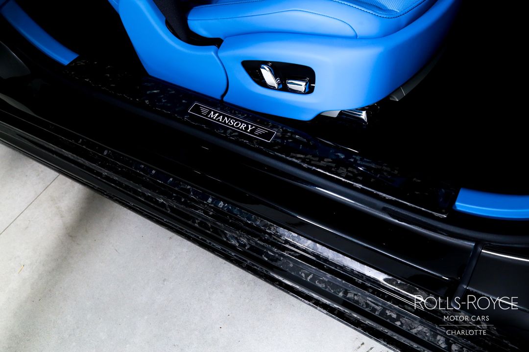 2025 Rolls-Royce Black Badge Spectre