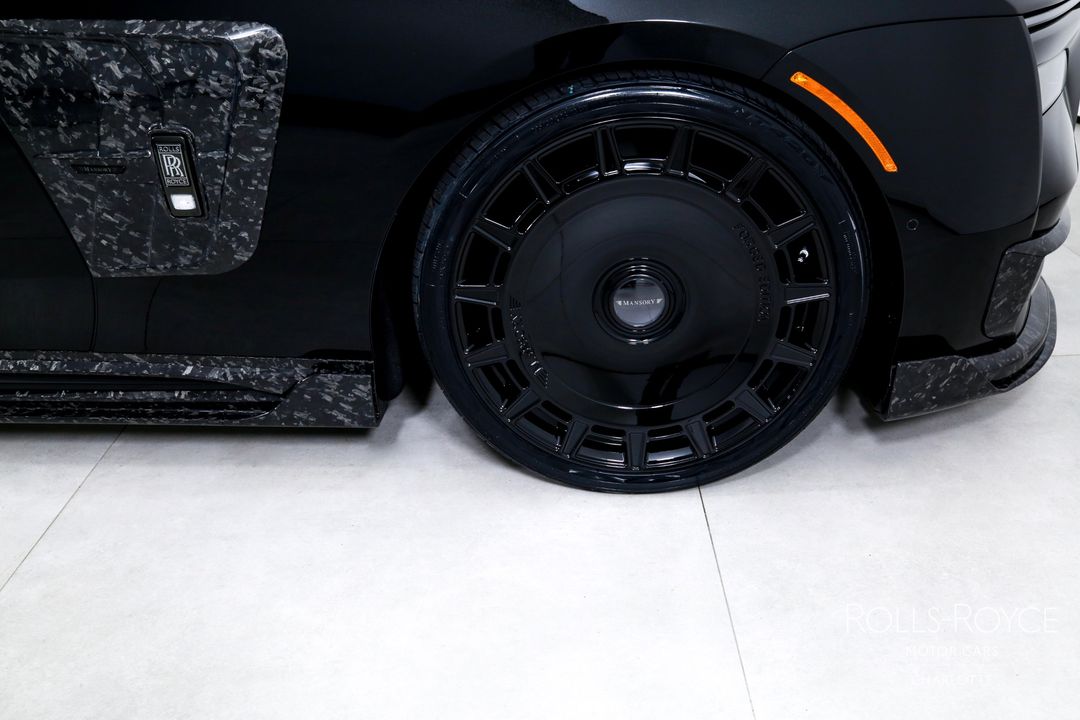 2025 Rolls-Royce Black Badge Spectre