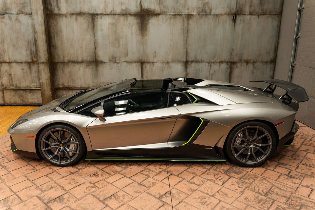 2014 Lamborghini Aventador