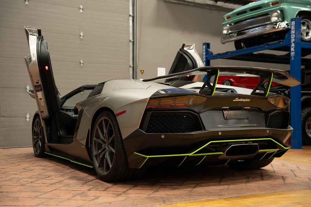 2014 Lamborghini Aventador