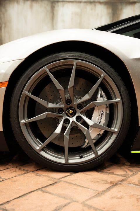 2014 Lamborghini Aventador
