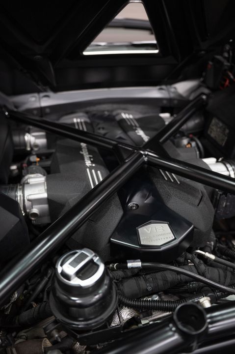 2014 Lamborghini Aventador