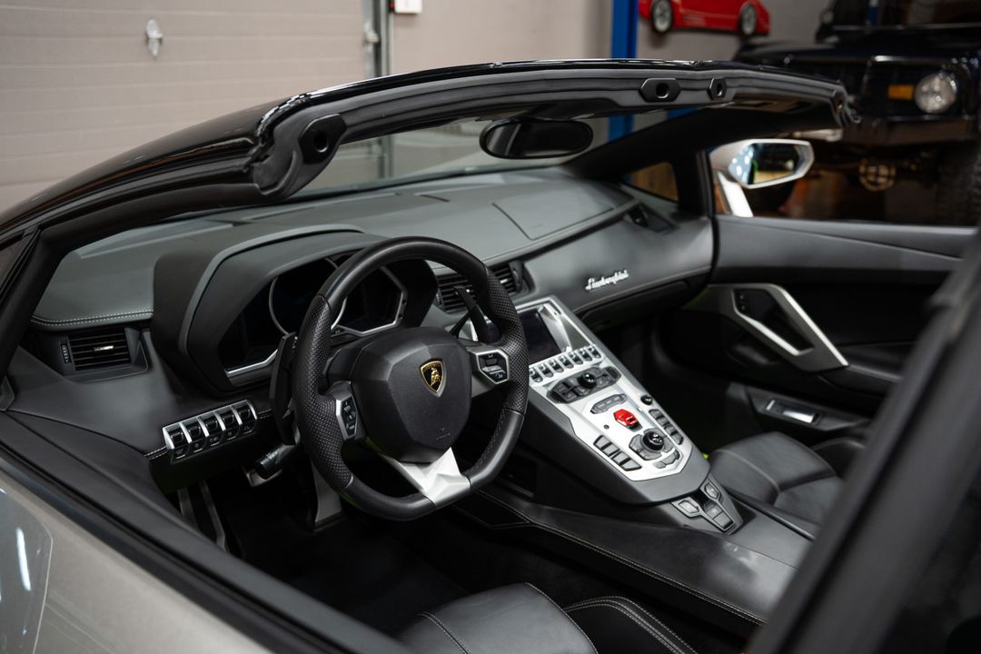 2014 Lamborghini Aventador