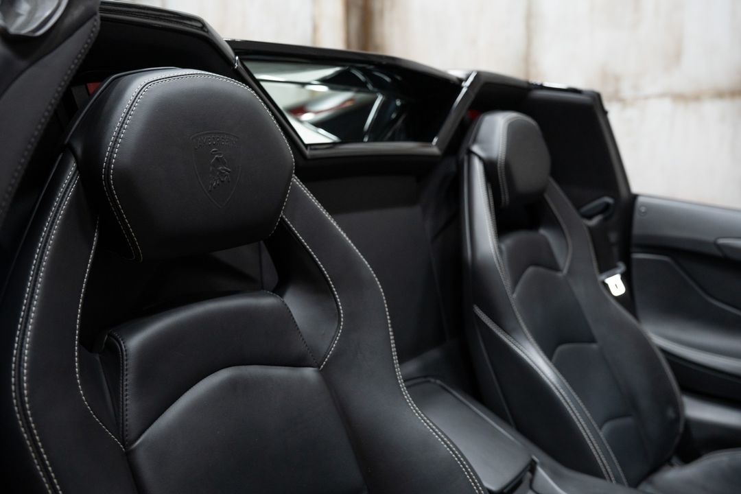 2014 Lamborghini Aventador