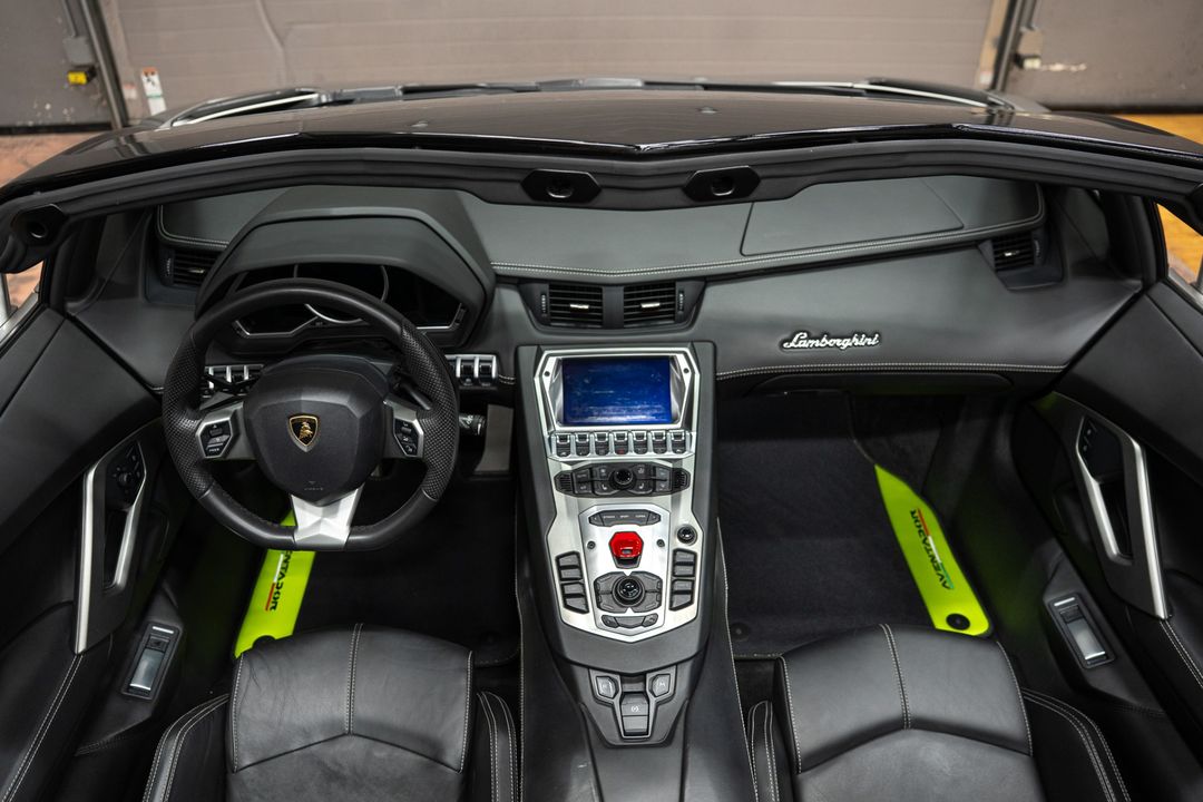 2014 Lamborghini Aventador