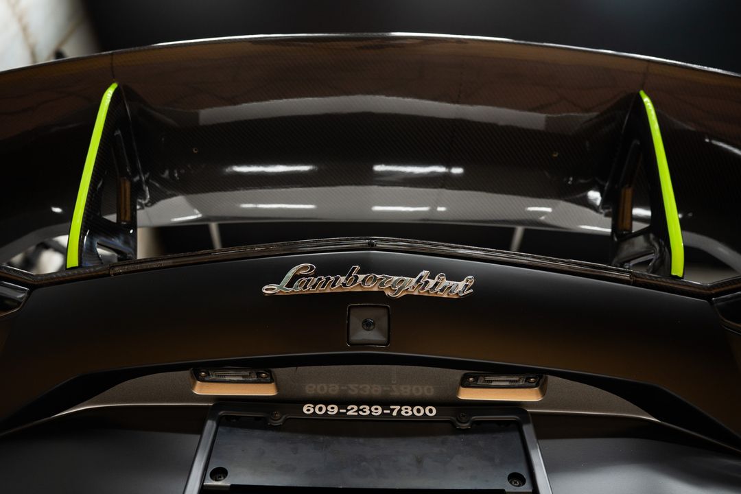 2014 Lamborghini Aventador