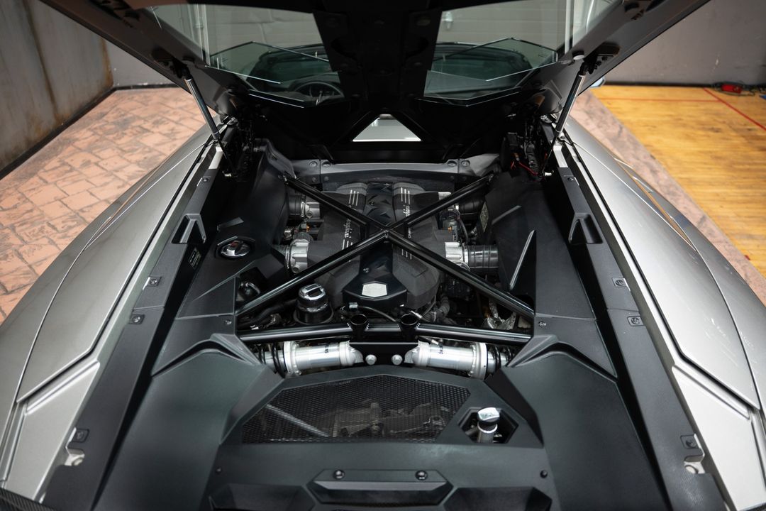 2014 Lamborghini Aventador