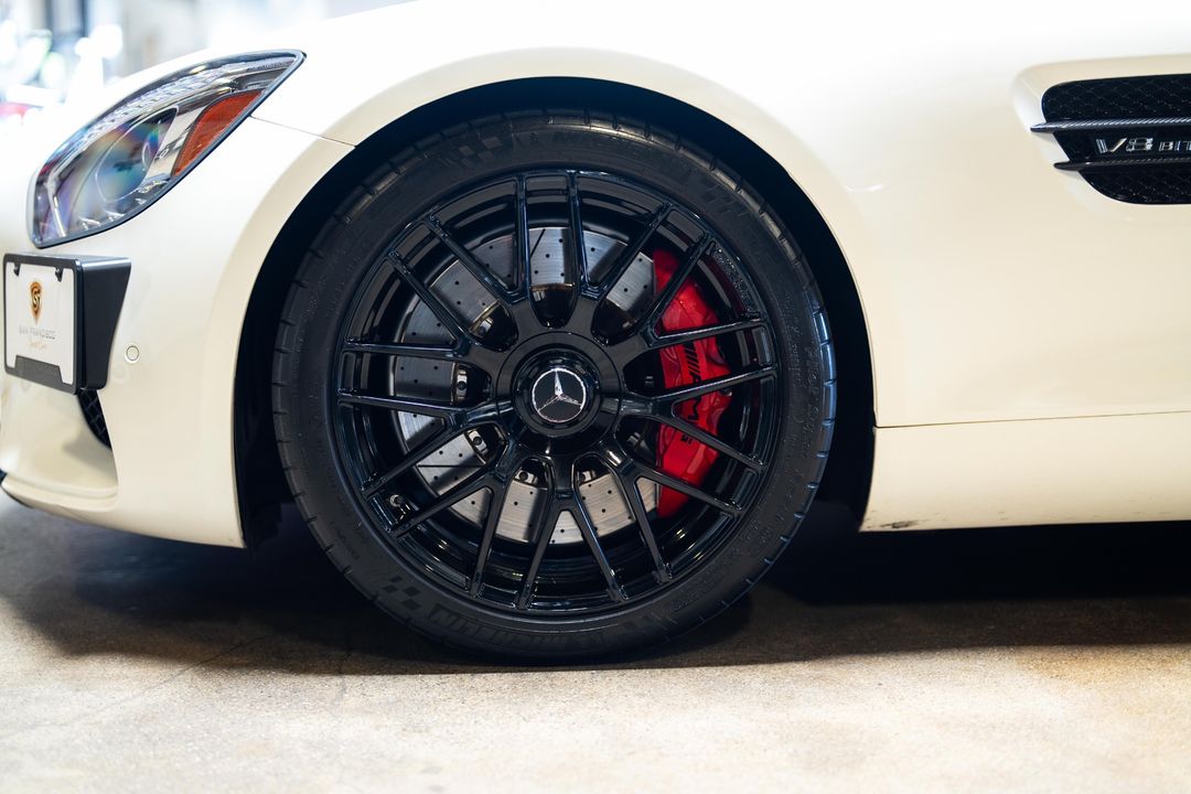 2016 Mercedes-Benz AMG GT