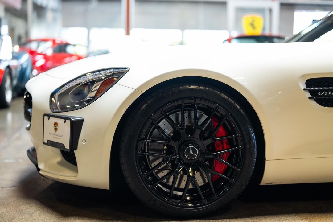 2016 Mercedes-Benz AMG GT