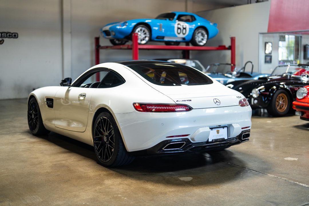 2016 Mercedes-Benz AMG GT