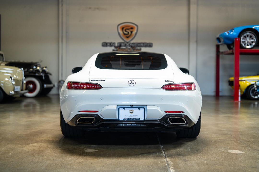 2016 Mercedes-Benz AMG GT