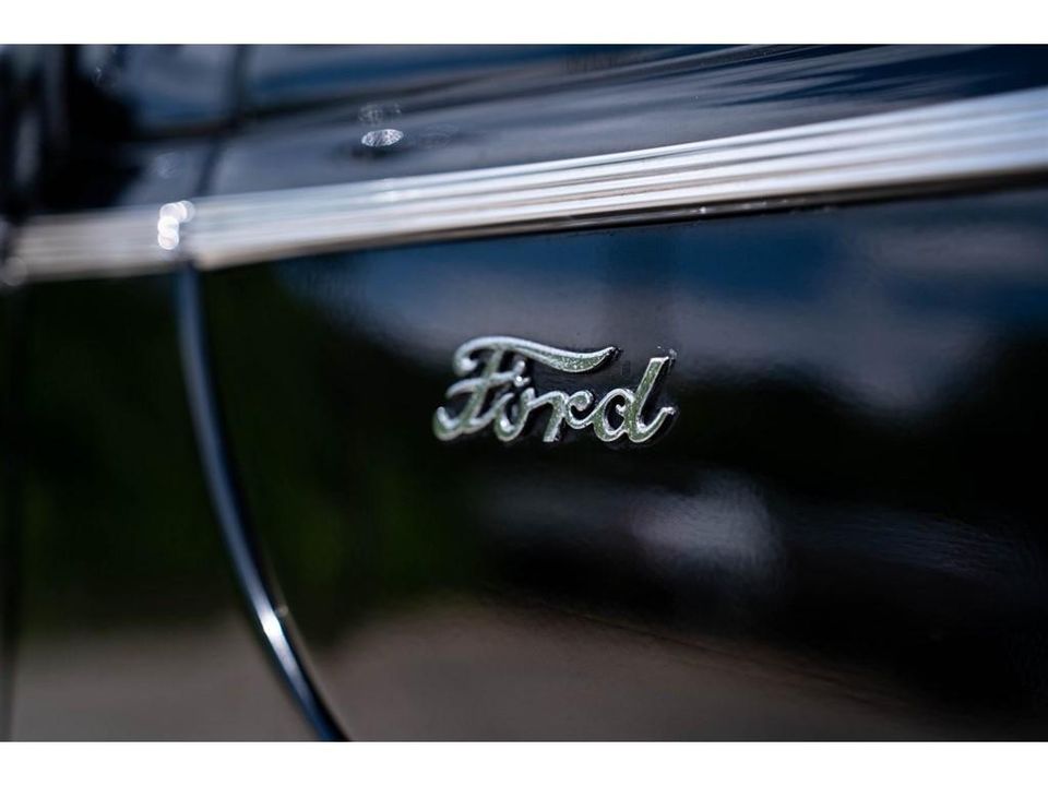 1940 FORD STANDARD