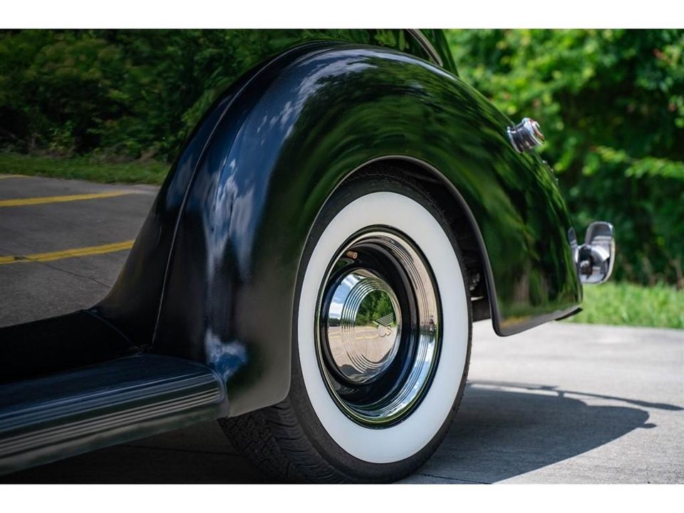 1940 FORD STANDARD