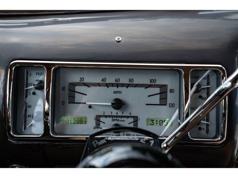1940 FORD STANDARD