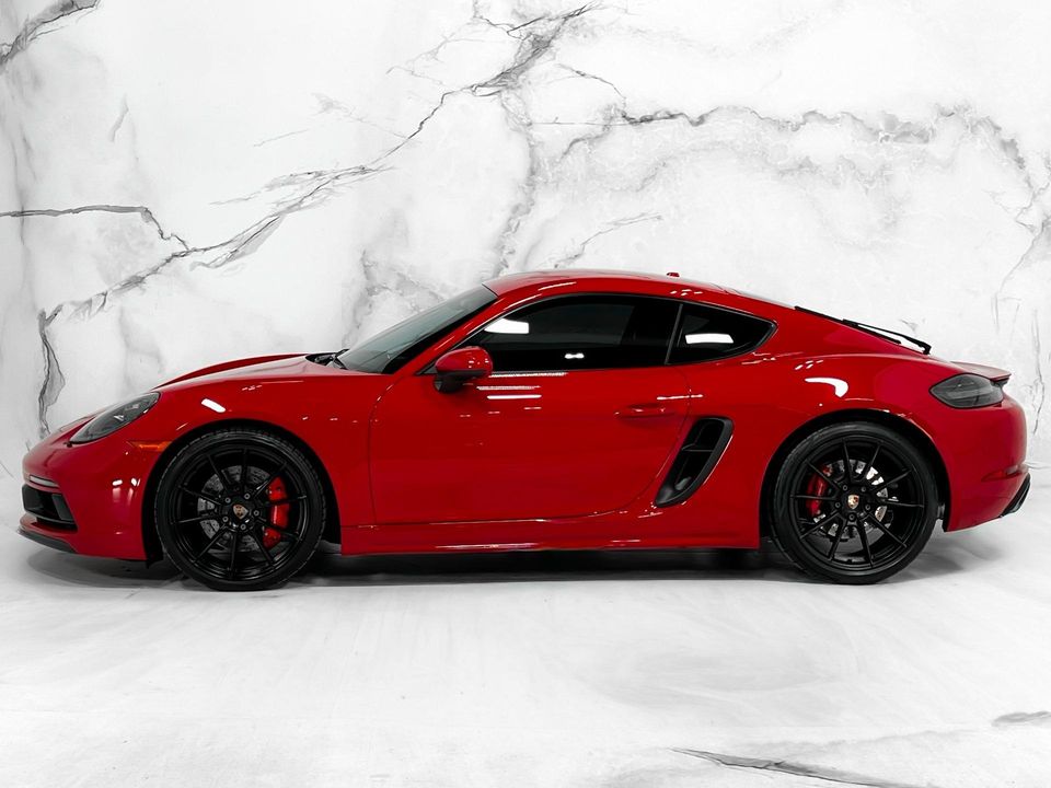 2024 Porsche 718 Cayman