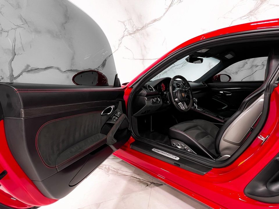 2024 Porsche 718 Cayman