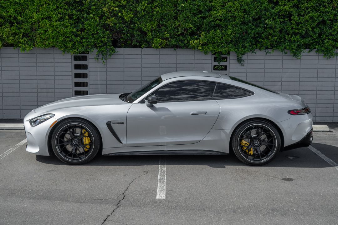 2024 Mercedes-Benz AMG GT