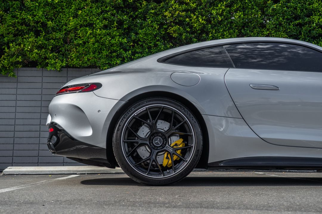2024 Mercedes-Benz AMG GT