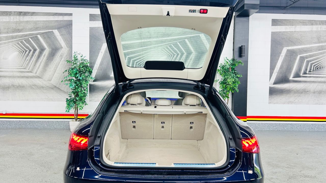 2023 Mercedes-Benz EQS