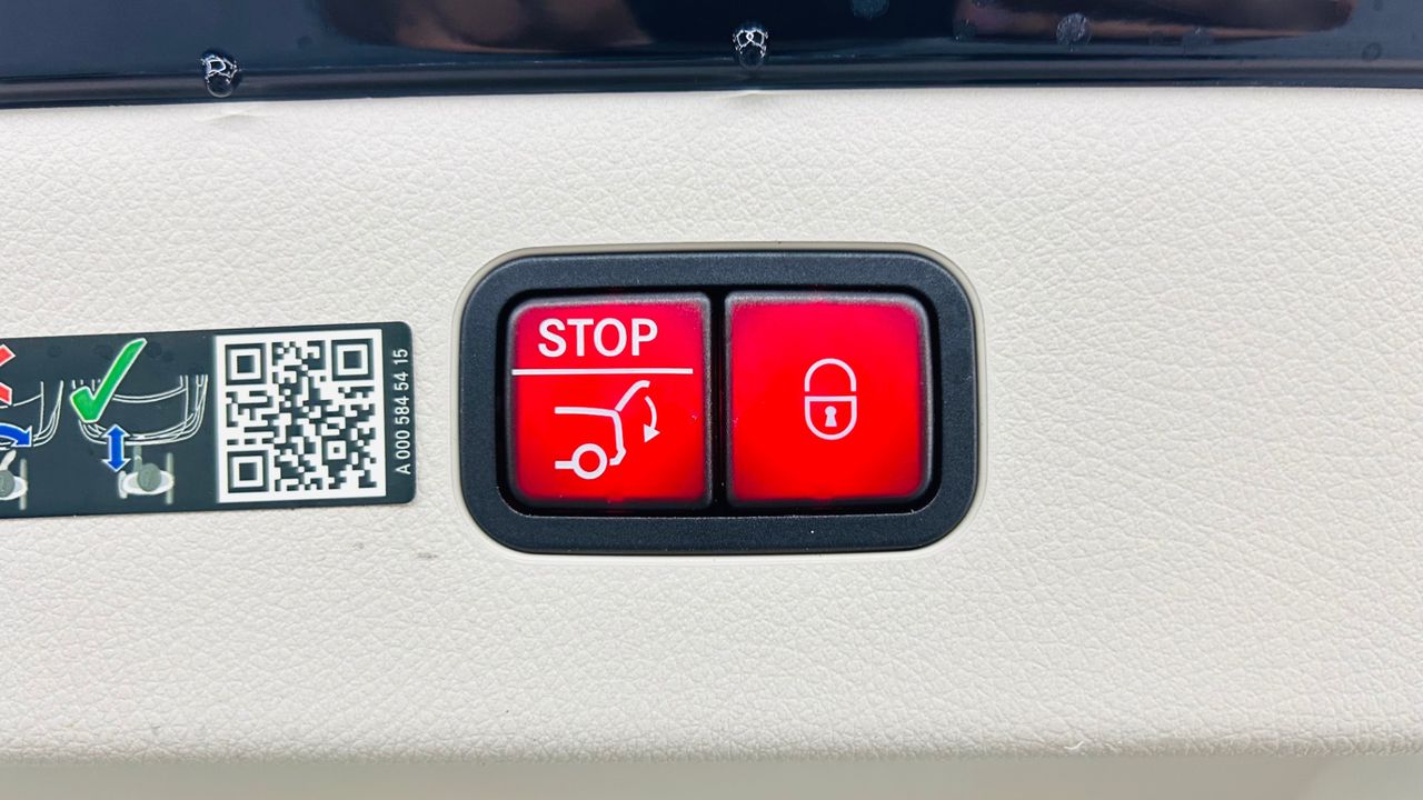 2023 Mercedes-Benz EQS