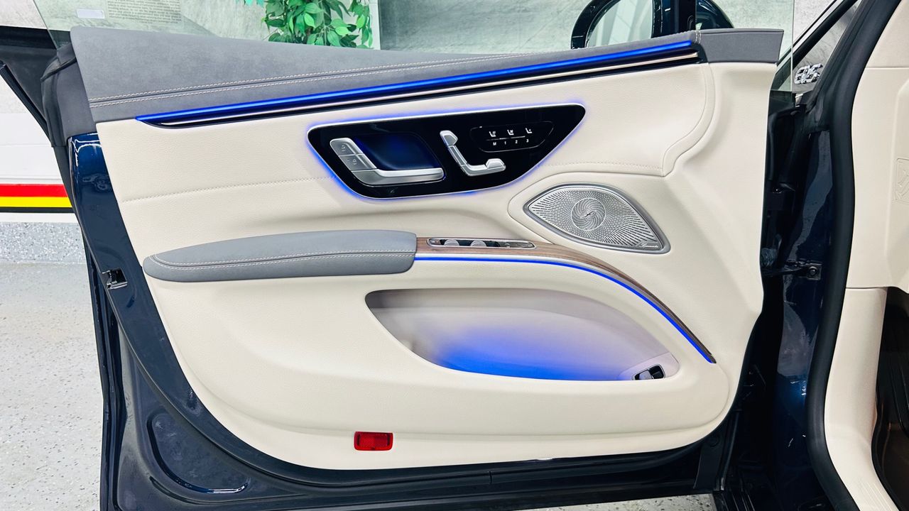 2023 Mercedes-Benz EQS