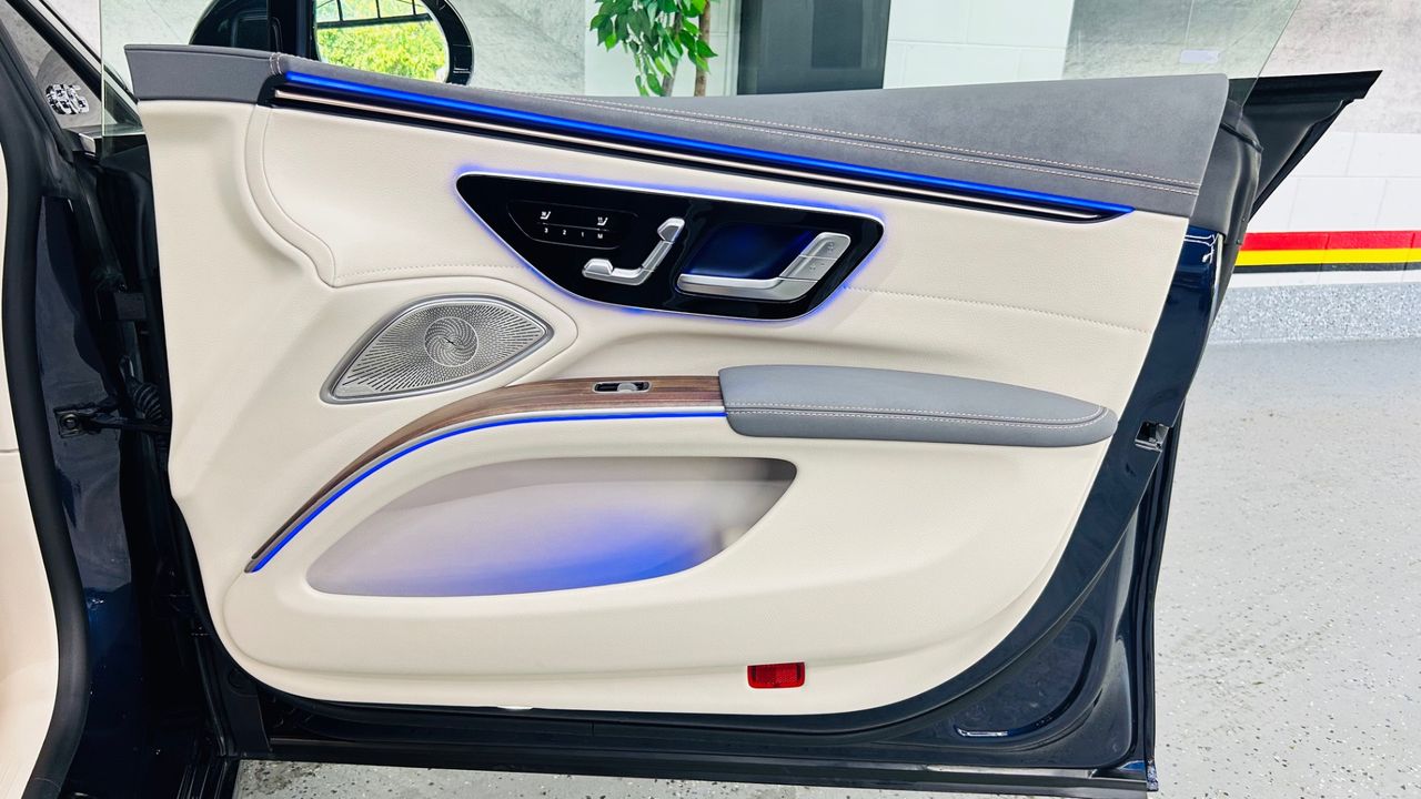 2023 Mercedes-Benz EQS