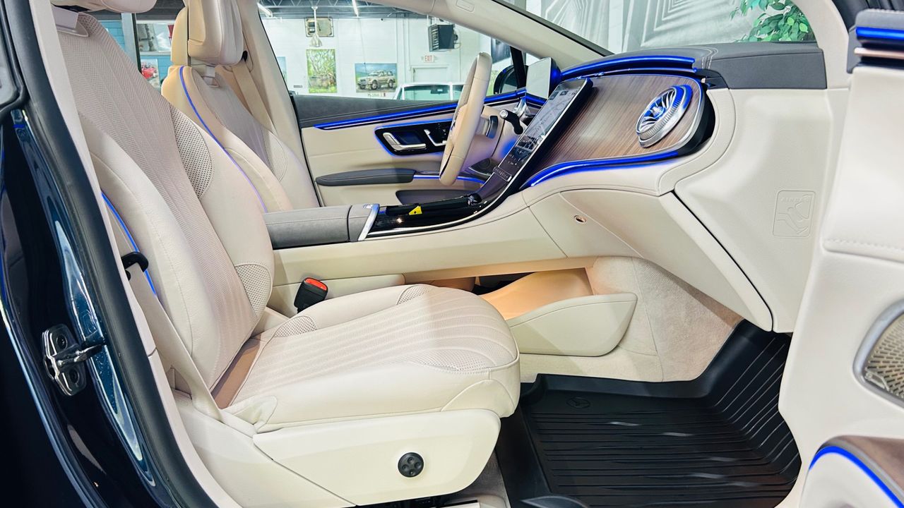 2023 Mercedes-Benz EQS