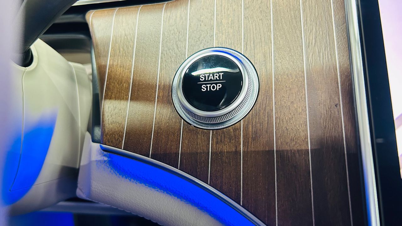 2023 Mercedes-Benz EQS