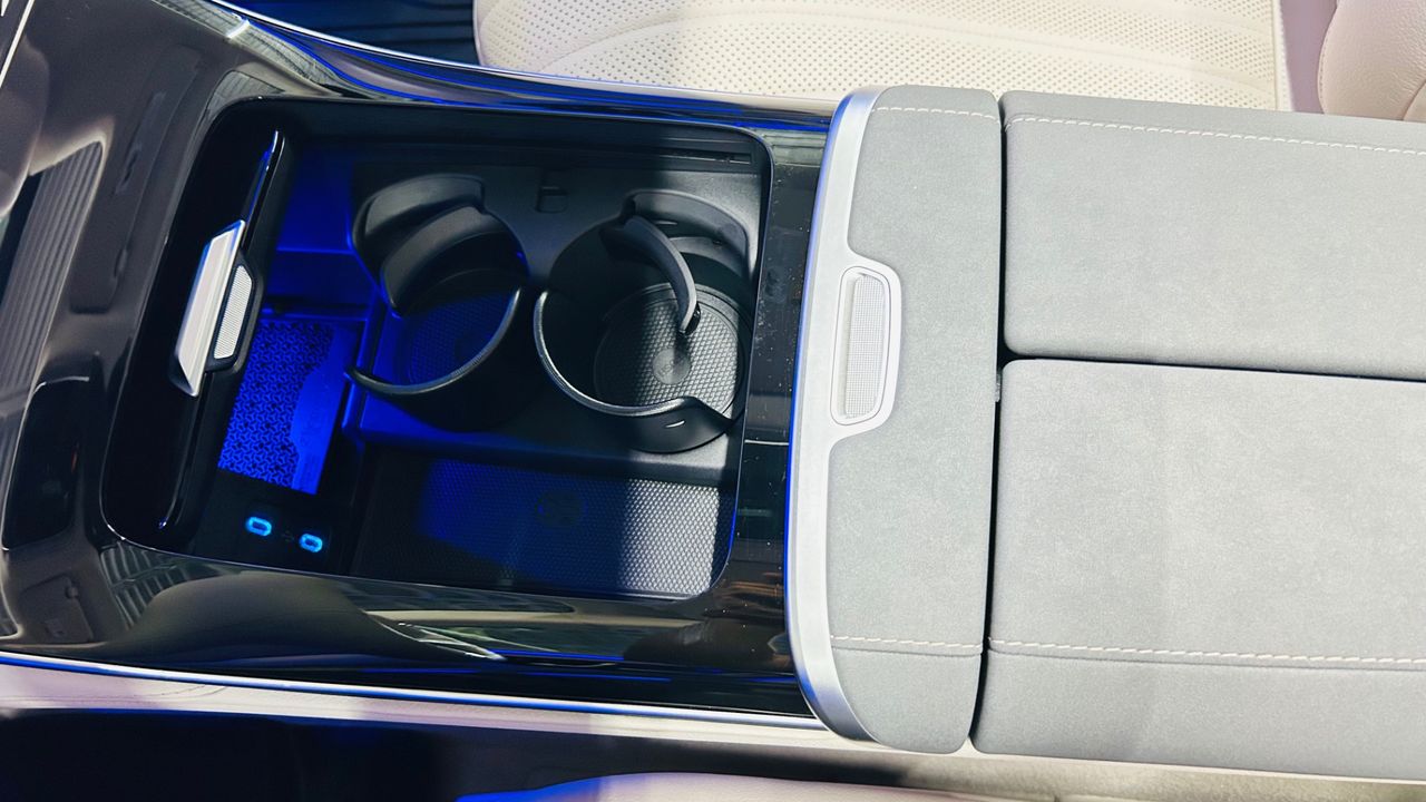 2023 Mercedes-Benz EQS