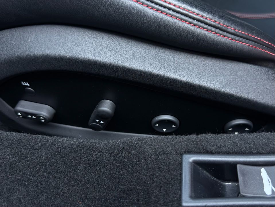2020 Ferrari F8