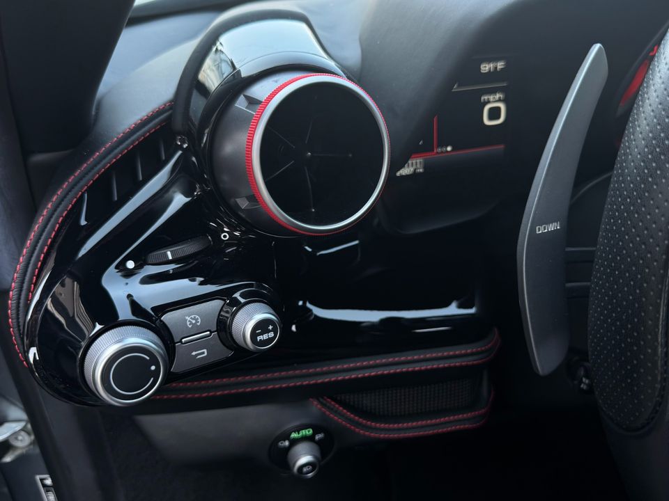 2020 Ferrari F8