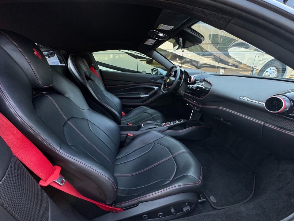 2020 Ferrari F8