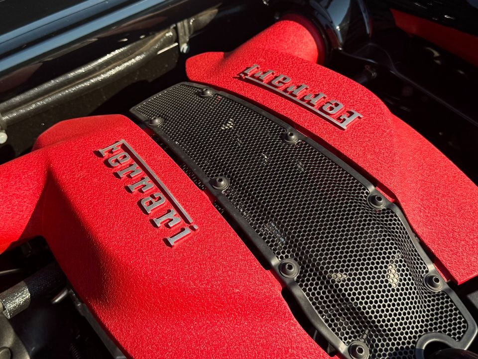 2020 Ferrari F8