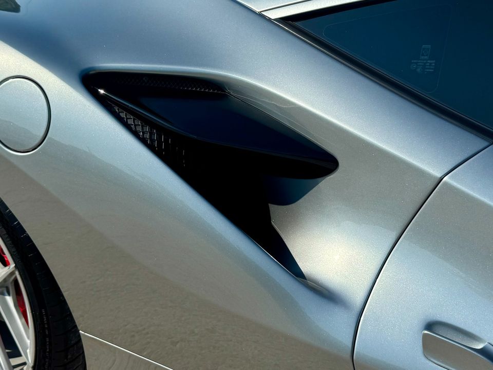 2020 Ferrari F8