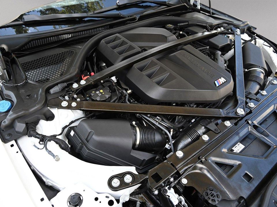 2025 BMW M4