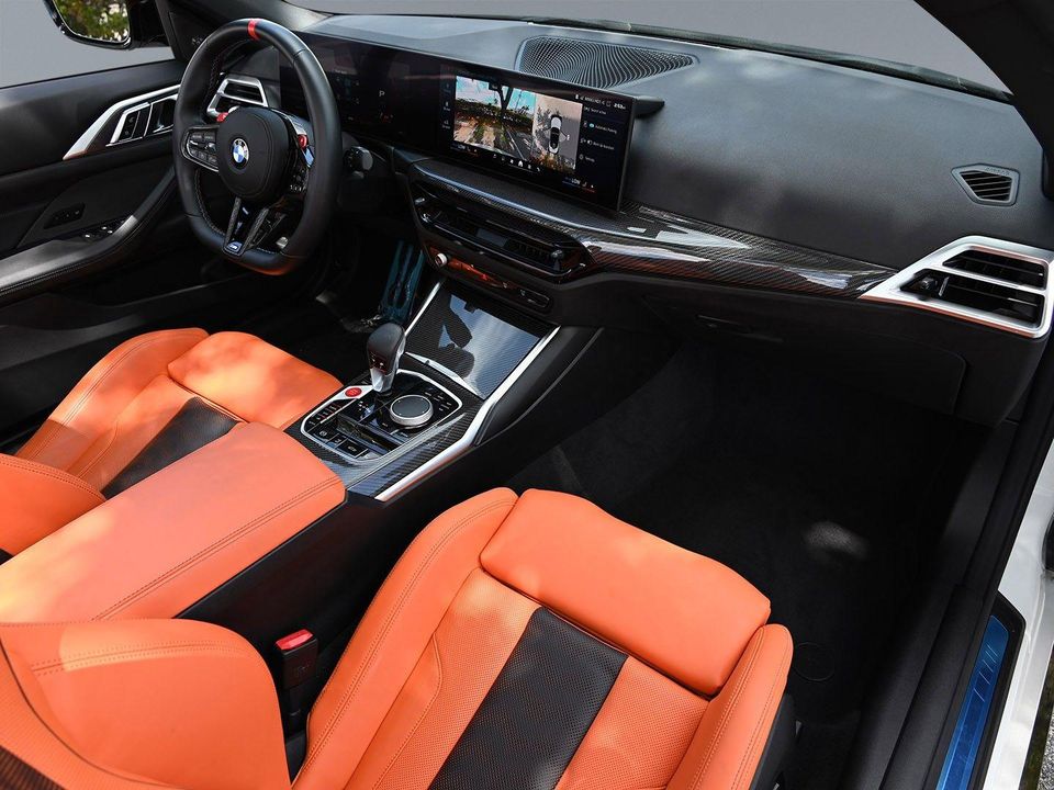 2025 BMW M4