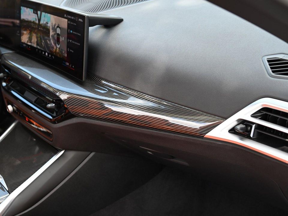 2025 BMW M4