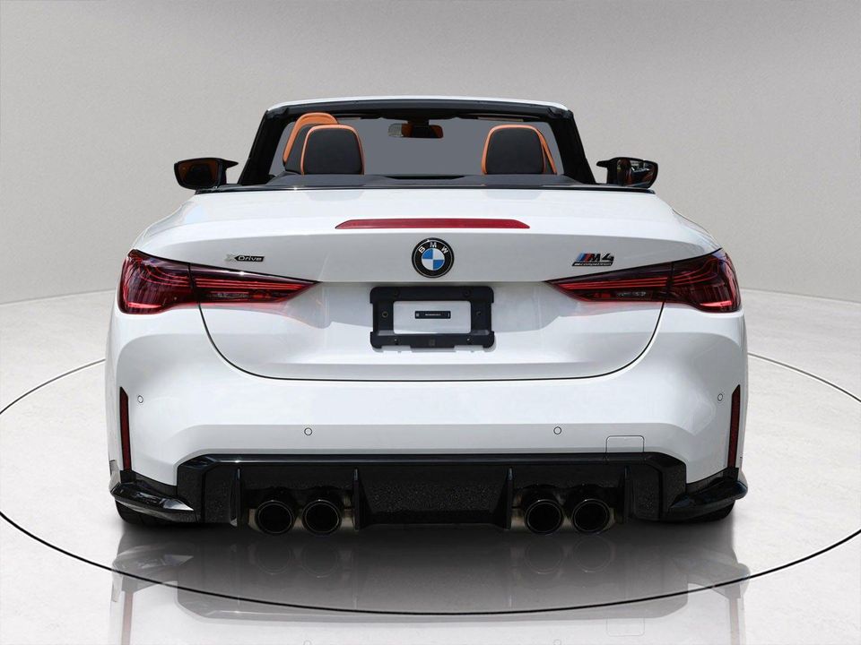 2025 BMW M4